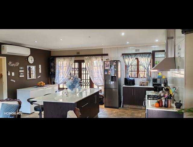 0 BEDROOM HOUSE FOR SALE IN LESTER PARK